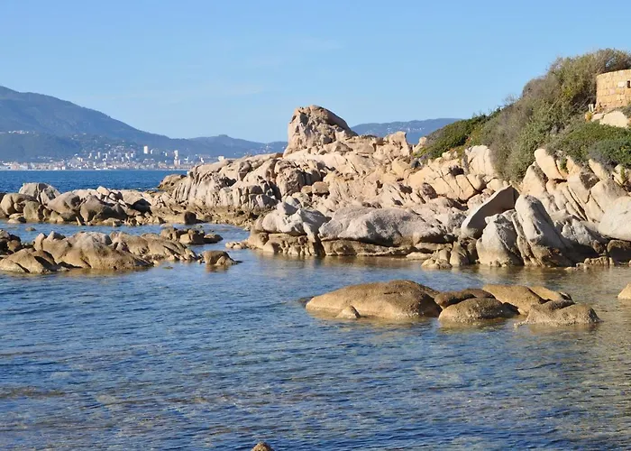 Appartement T2 Vue Sur Porticcio (Corsica)